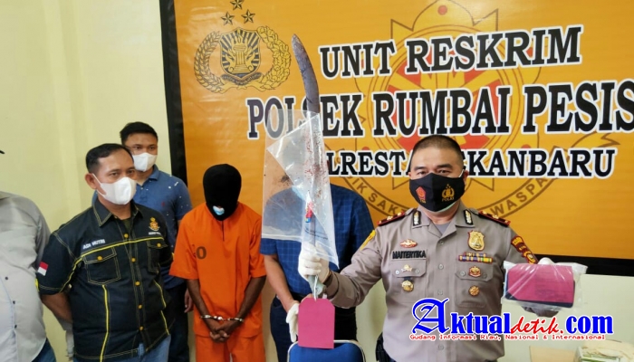 Polsek Rumbai Pesisir Gelar Konferensi Pers Kasus Pembunuhan Berencana
