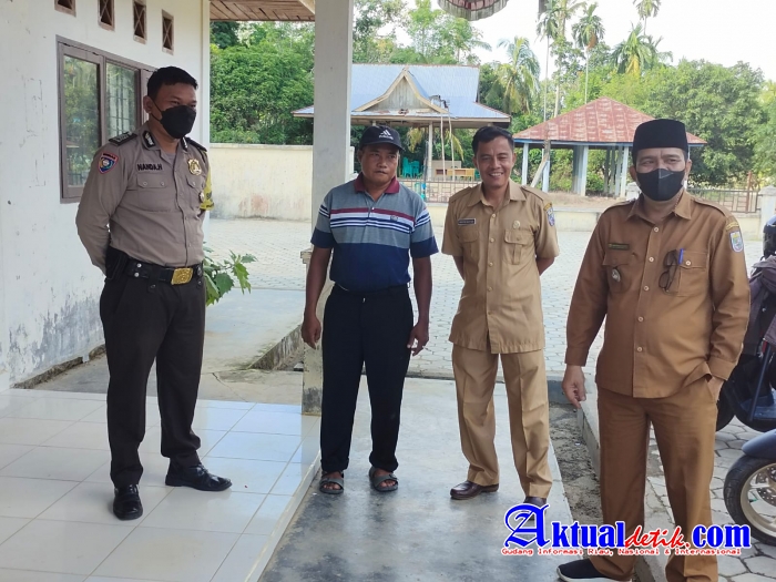 Camat Bandar Petalangan Lakukan Monitoring Persiapan Pilkades Serentak 2021