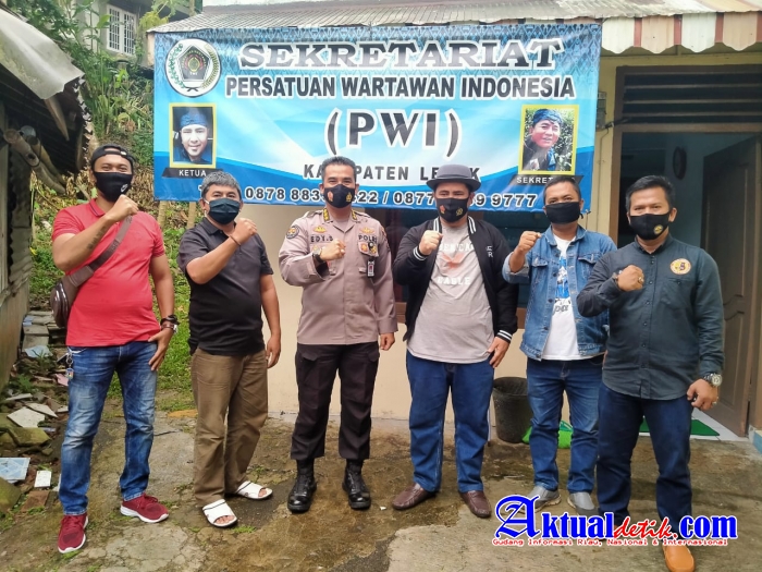 Kabid Humas Polda Banten Jalin silaturahmi dengan PWI Lebak