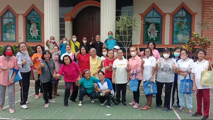 Jemaat Lansia Resort GKPI Teladan Gelar Senam Pagi Bersama