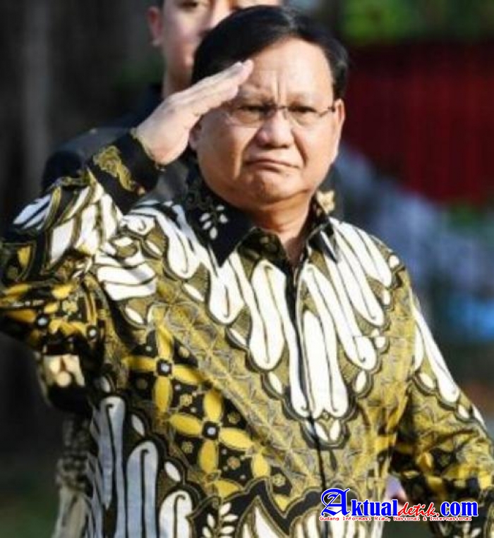 Menhan RI, Prabowo Subianto Perintahkan Panglima TNI Jemput Alkes