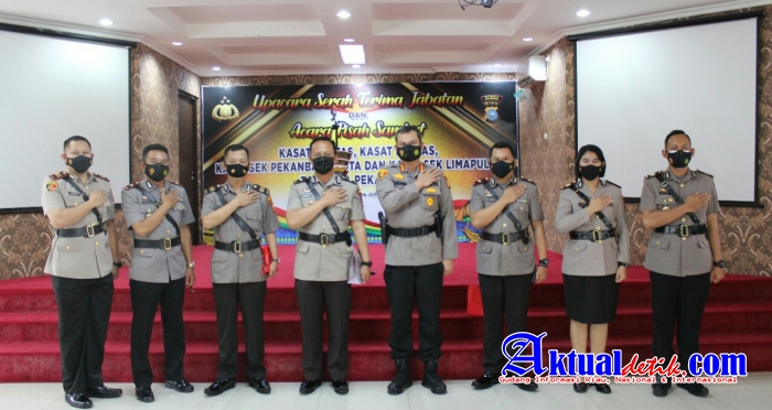 Kapolresta Pekanbaru Pimpin Sertijab Kasat dan Kapolsek Jajaran Polresta Pekanbaru