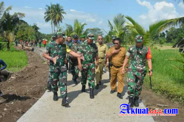 Dandim 1616/Gianyar Sambut Kedatangan Tim Wasev Sterad Dalam Giat TMMD ke 116 Tahun 2023