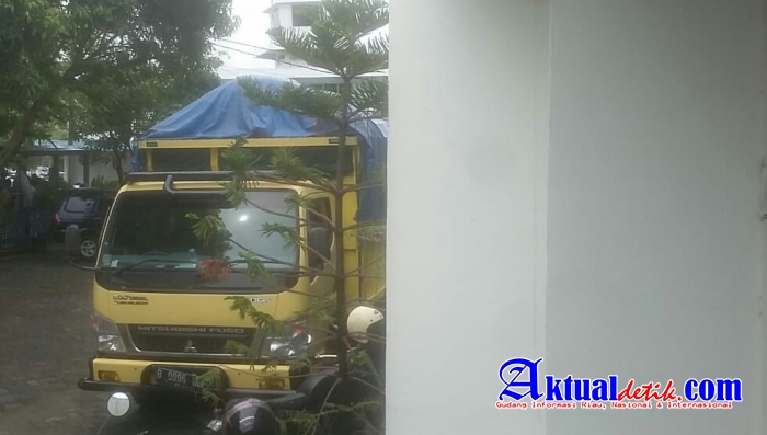 KPPBC Tanjungpinang Amankan 1 Unit Lori Ekspedisi
