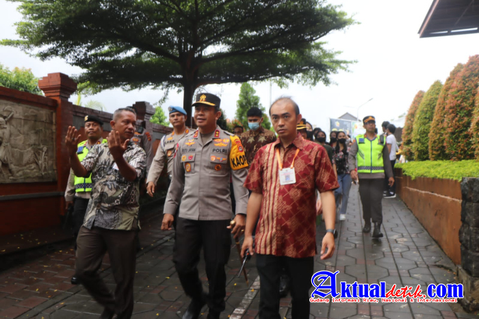 Kapolda Bali Melaksanakan Pengecekan Pengamanan Dalam Rangka Operasi Lilin Agung 2022