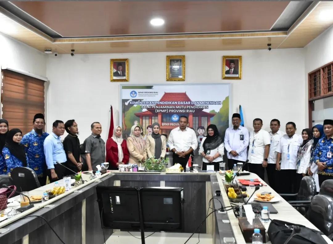 Komisi III DPRD Pekanbaru Perjuangkan 4.800 Lulusan SD yang Belum Tertampung di SMP Negeri