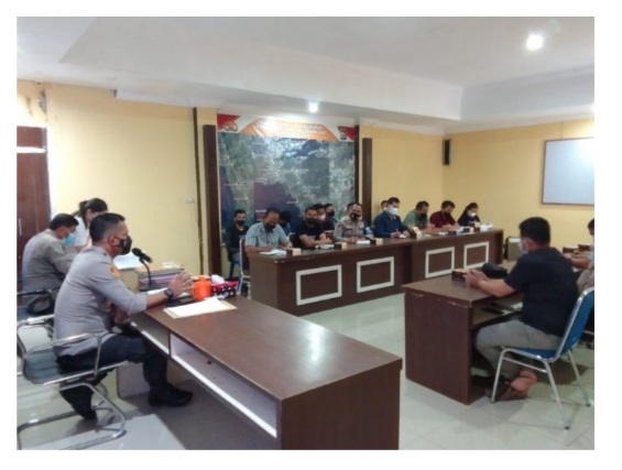 Satuan Reskrim Polres Samosir Mengikuti Rapat Kinerja Di Wilayah Hukum Polres Samosir