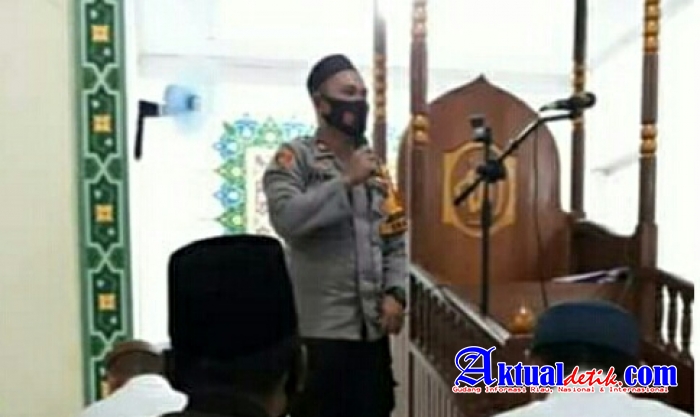 Safari Ramadhan, Kapolsek Kwandang Menghimbau Masyarakat Mematuhi Prokes dan Kamtibmas