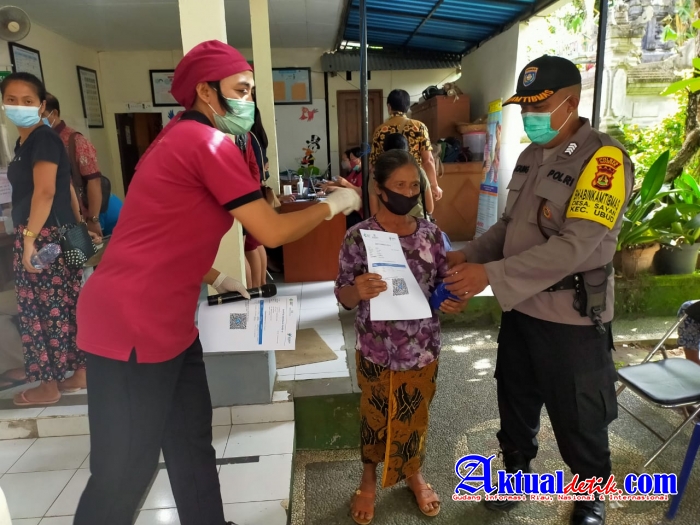 Sasar Kaum Lansia, Polsek Ubud Gelar Gerai Vaksin Presisi