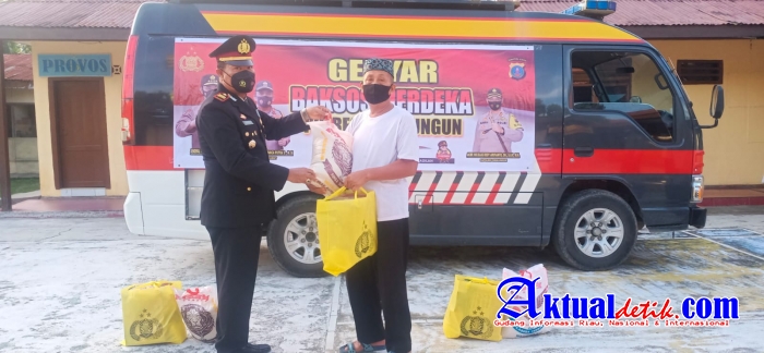 Kapolsek Perdagangan Sampaikan Gebyar Bansos Merdeka