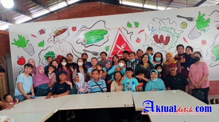 Keluarga Besar Alm. Jupri Menggelar Halal Bi Halal di Alamanda Food Junction
