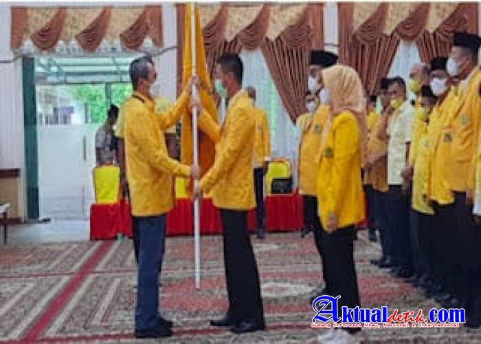 Gubernur Riau, Drs Syamsuar, Lantik Pengurus DPD II Golkar Kabupaten Rohil