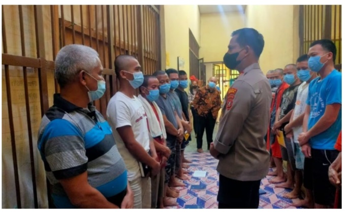 Para Penghuni Tahanan Polres Samosir, Akui Bangga Dengan Kapolres Samosir