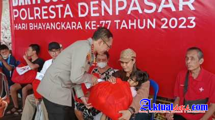 Kapolsek Denpasar Barat Dampingi Kapolresta Denpasar Laksanakan Baksos di Pakabar Bali