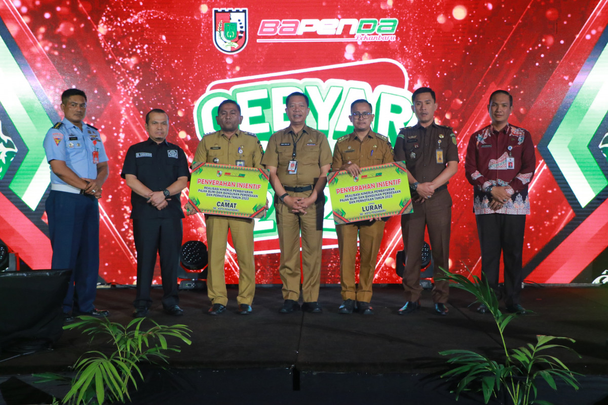 Pemko Pekanbaru: Gebyar PBB-P2, Warga Taat Pajak Berangkat Umrah dan Marpoyan Damai Dapat Insentif