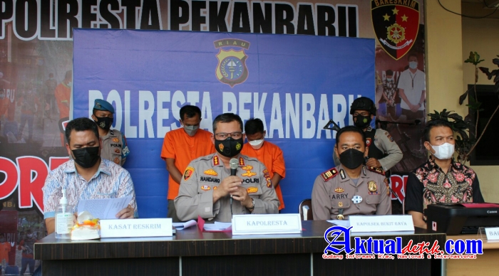 Dua Pelaku Pemalsu Hasil Test Swab Diamankan Polsek Bukit Raya