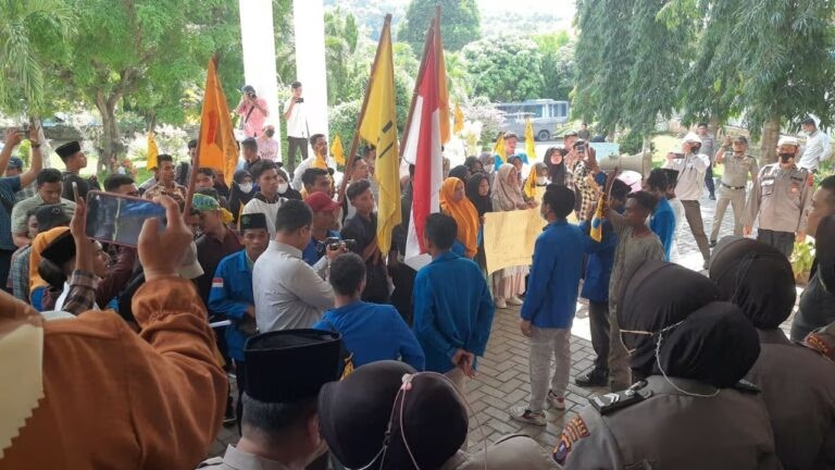 Kapolres Madina Turunkan 160 Personil Dalam Pengamanan Aksi Damai PC.PMII Tolak Kenaikan BBM Subsidi