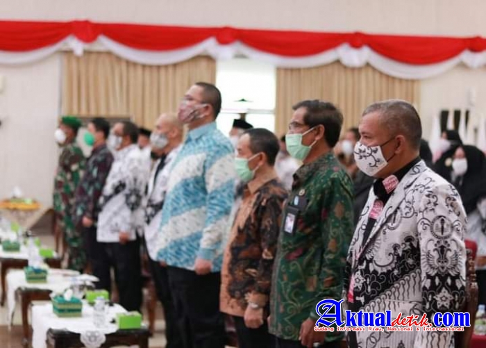 Pesan Wagubri Kepada Para Guru Saat HUT ke-75 PGRI & HGN
