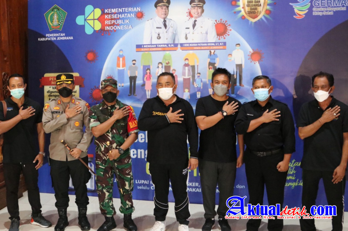 Kapolres Jembrana Hadiri Kegiatan Pencanangan Vaksinasi Lanjutan Booster Tahap III