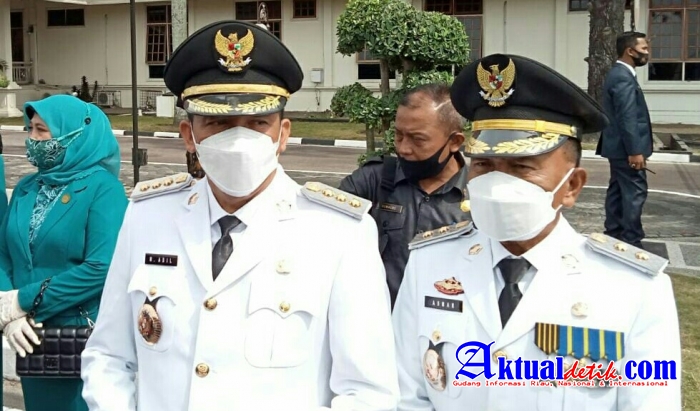 Bupati dan Wabup Kepulauan Meranti Resmi dilantik