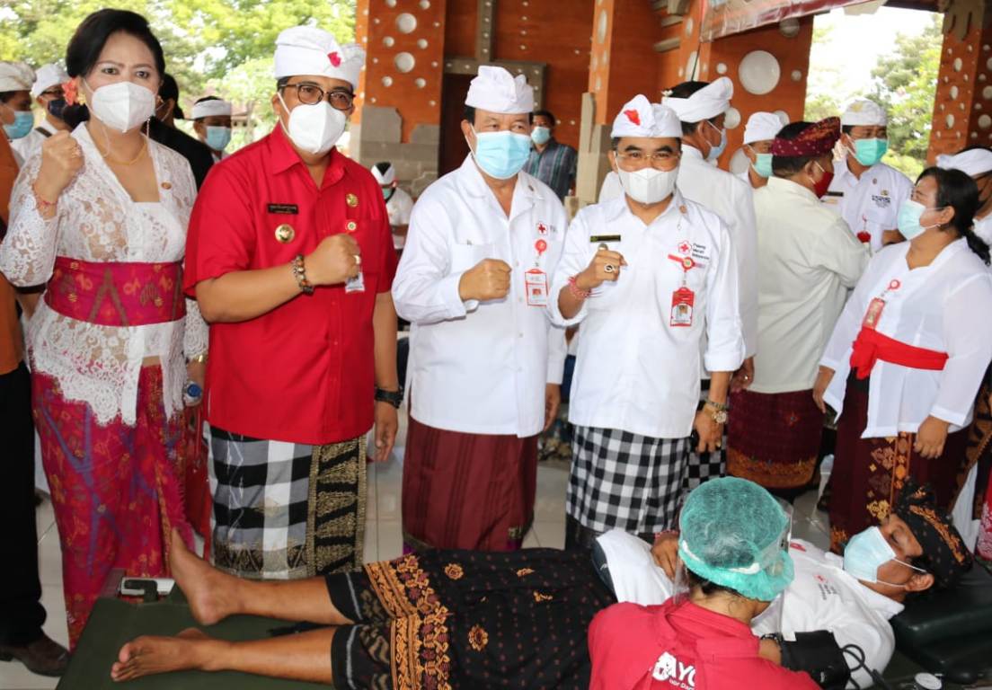 Bupati Tabanan, Sanjaya Hadiri Pelantikan PMI 2021-2026
