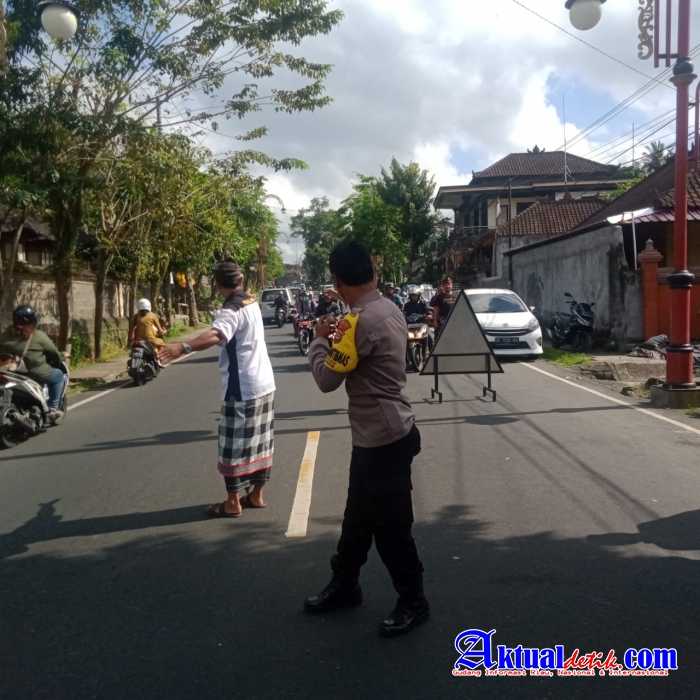 Implementasikan Sipandu Beradat-Kring Polri, Polsek Blahbatuh Maksimalkan Pengamanan Pitra Yadnya