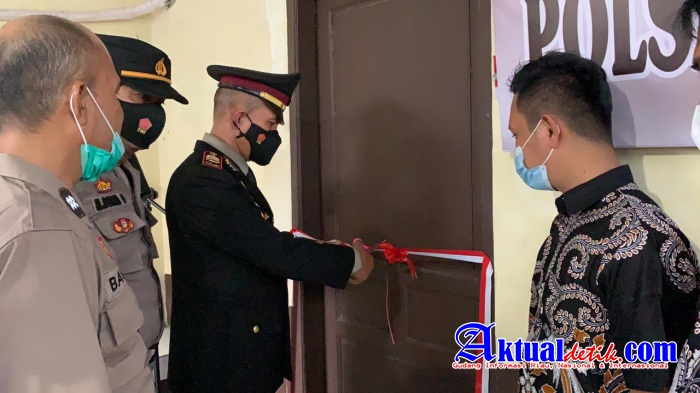 Kapolsek Percut Sei Tuan Meresmikan Press Room Buat Rekan Media