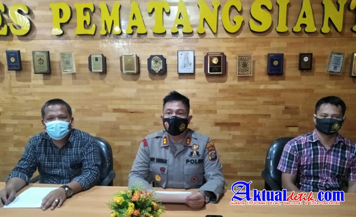 Kapolres Pimpin Konferensi Pers Pembakaran Rumah Wartawan