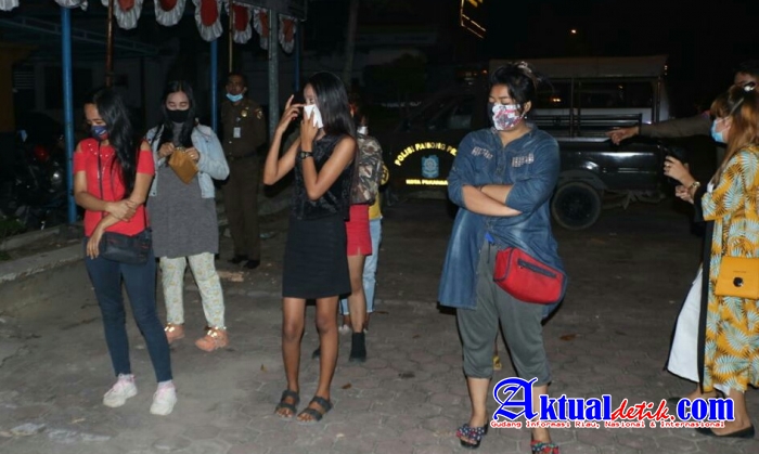 Polresta Pekanbaru Lakukan Patroli KRYD di Tempat Keramaian Kota
