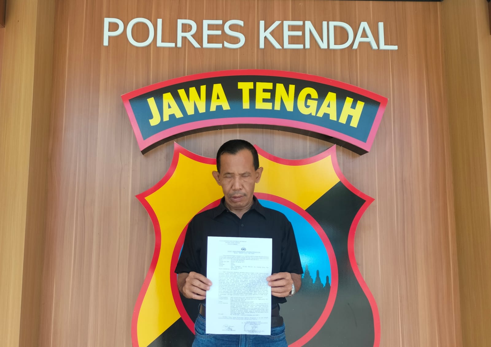 Laporan Tak Ditangani Serius, Suyoto Hadirkan Saksi Ahli Pidana ke Polres Kendal