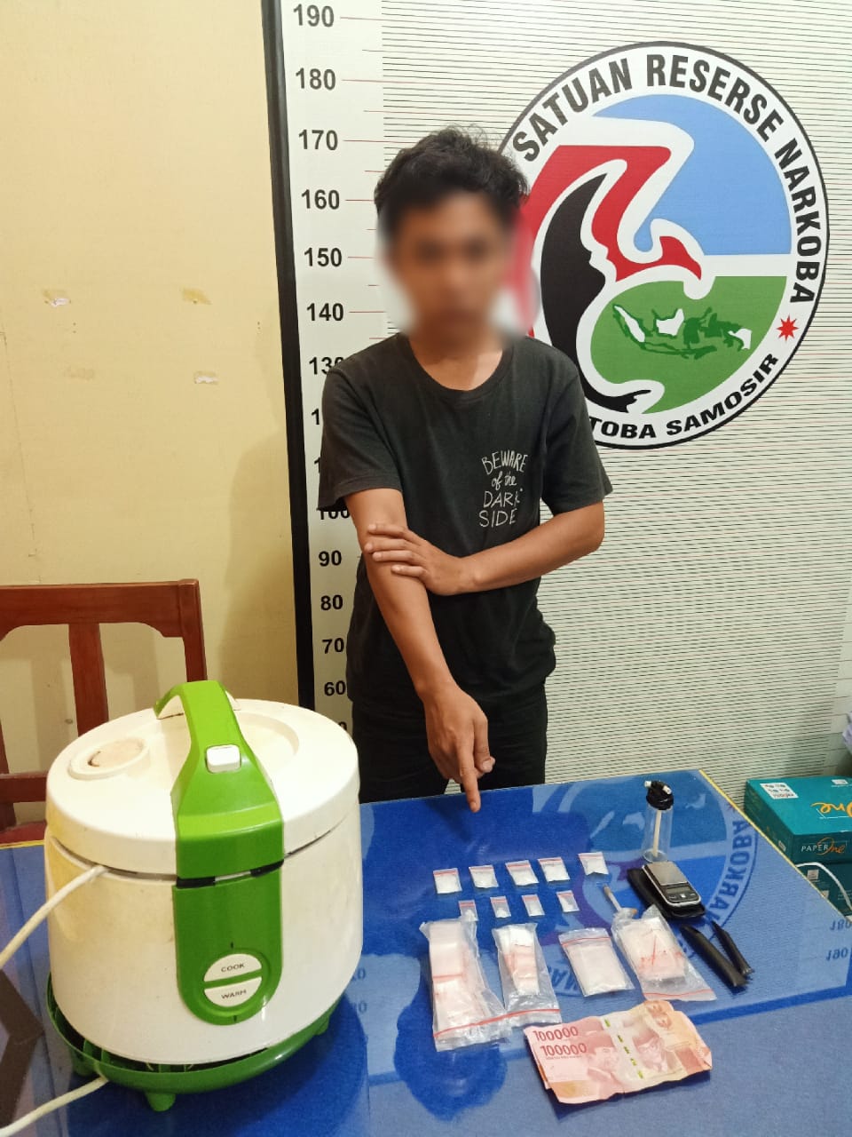 Satuan Polres Toba ringkus dugaan bandar narkoba jenis sabu.