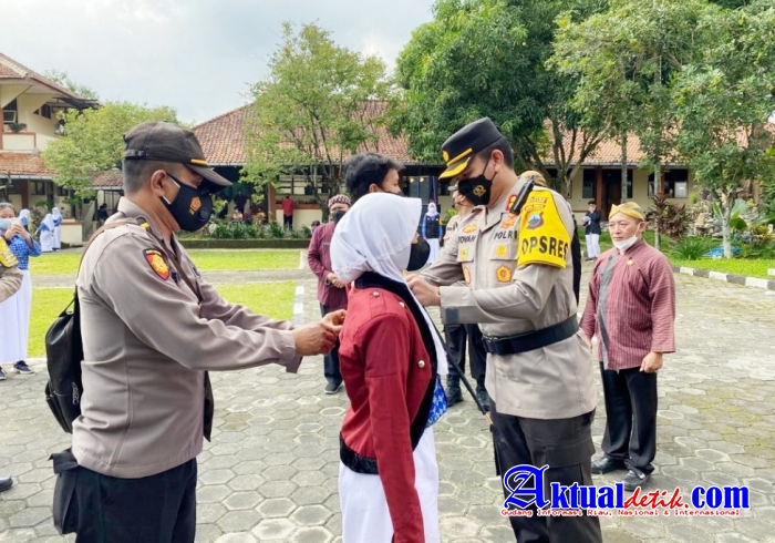 Polres Semarang Luncurkan Program " Jalur Sekolah " Jogo Sedulur Di Sekolah