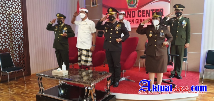 Kapolres Gianyar Bersama Forkopimda Ikuti Upacara Detik Detik Proklamasi Kemerdekaan RI Ke 76