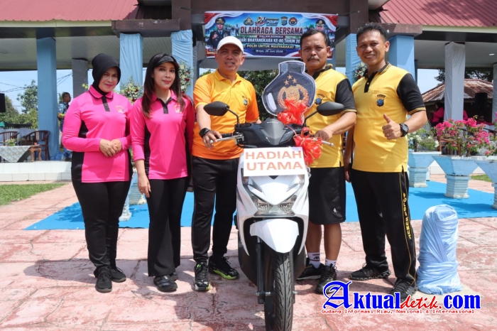 Polres Binjai Gelar Olahraga Bersama Forkopimda dan Ribuan Warga Sambut Hari Bhayangkara Ke-80