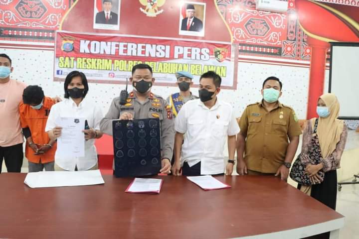 Pulang Melaut, Ayah Bejat Penganiaya Anak Tiri Ditangkap Satuan Reskrim