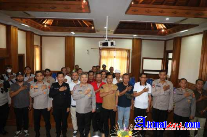 Jumat Curhat, Polda Bali Datangi Kantor Lurah Kuta