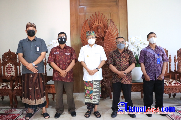 Gubernur Bali Menerima Audiensi Pengurus DPD PJI-D Prov. Bali, Dalam Suasana Penuh Keakraban