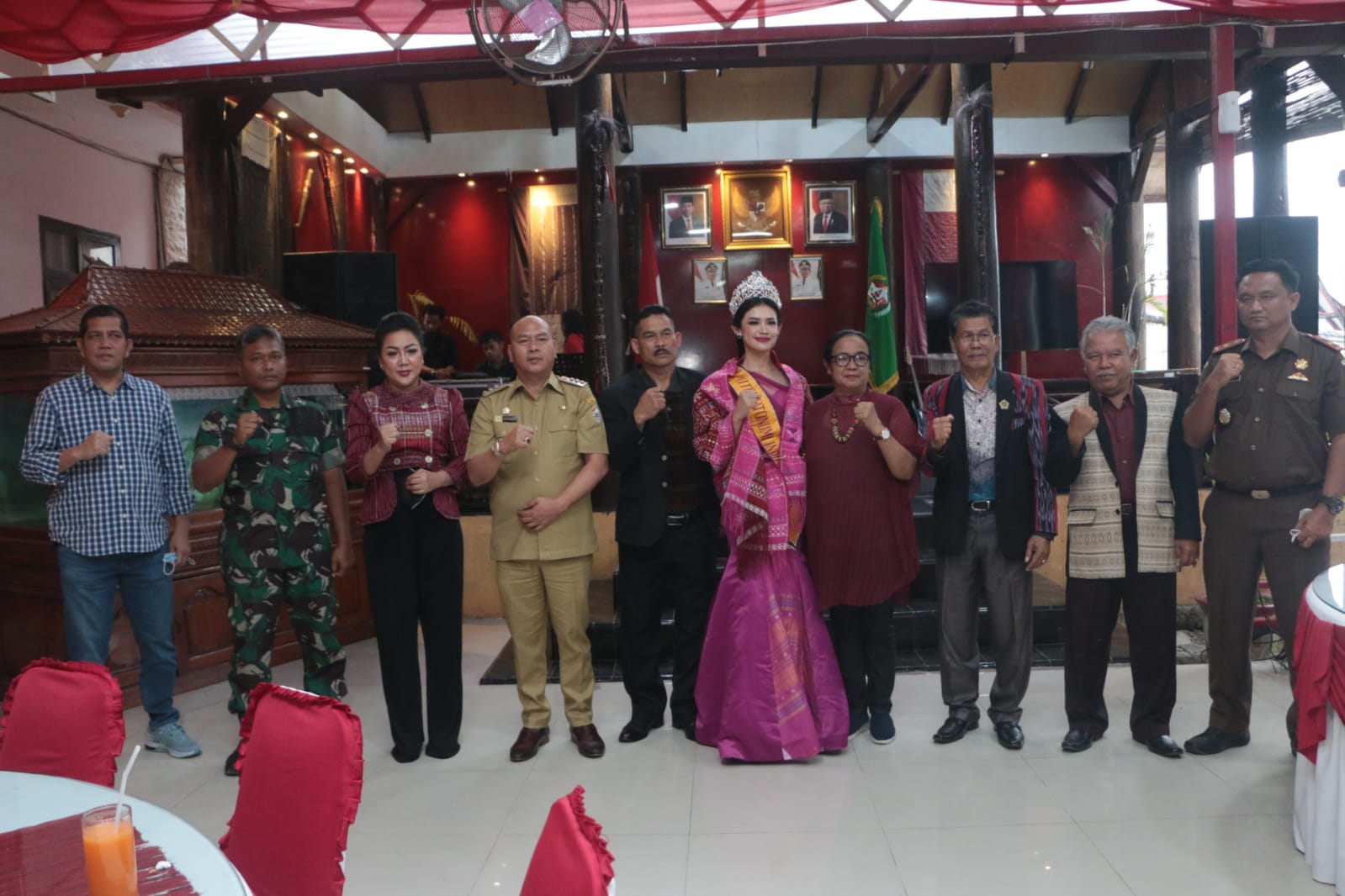 Bupati Taput Sambut Putri Otonomi Daerah 2022 Asal Tapanuli Utara Gresita Siahaan