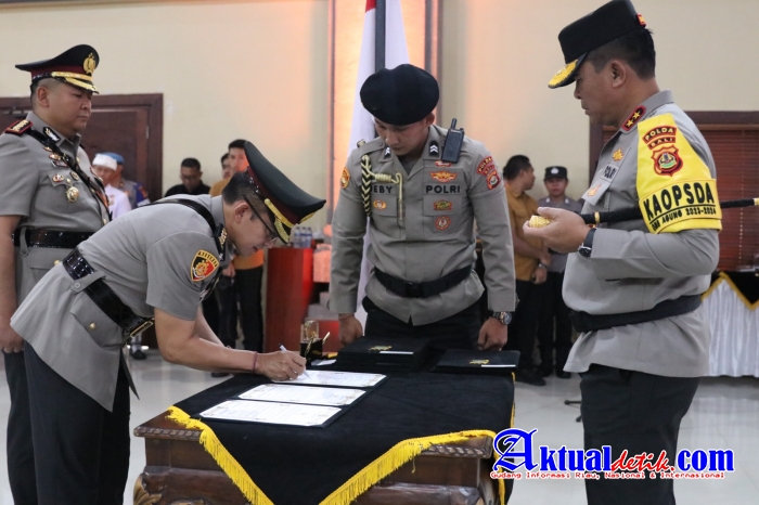 Kapolda Bali Pimpin Sertijab PJU Polda Bali