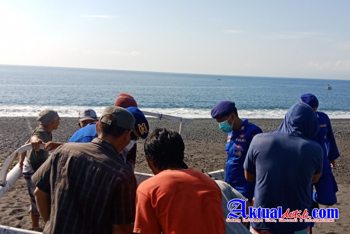 Kasat Polairud Polres Karangasem Pimpin Giat Sambang Diwilayah Pesisir Perairan Bugbug