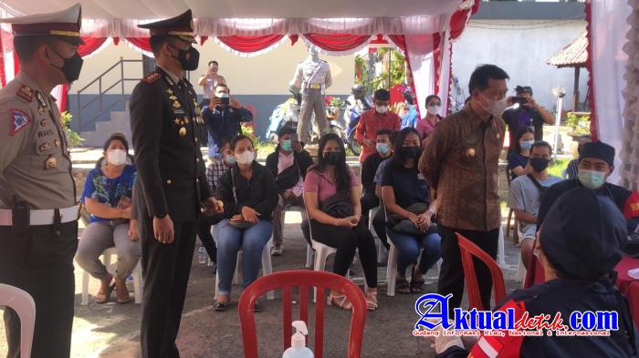 Gerai Vaksin Community Presisi Polres Klungkung