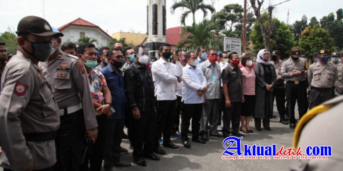Temui Pengunjuk rasa Protes UU Cipta Kerja, Walikota : Terima Kasih Sudah Tertib