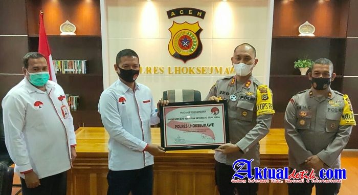 Kapolres Lhokseumawe Terima Penghargaan dari Pusat Riset Ilmu Kepolisian Universitas Syiah Kuala