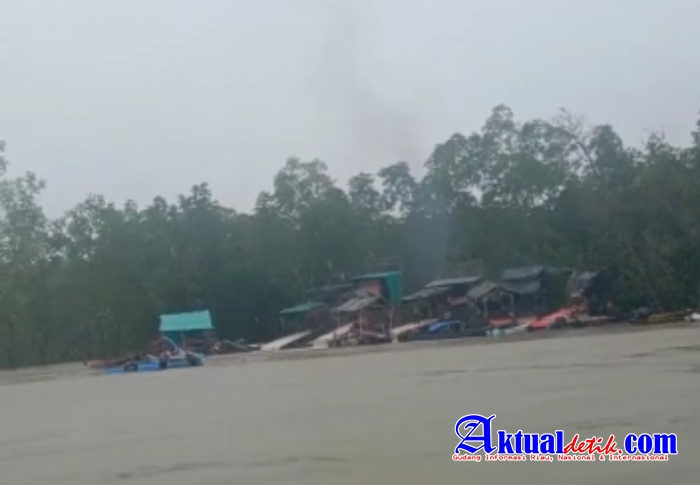 Kadus Tanjung Batu : Ada Puluhan Ponton Ti Ilegal Yang Dikoordinir Oleh Zambi Beraktifitas Di Perair