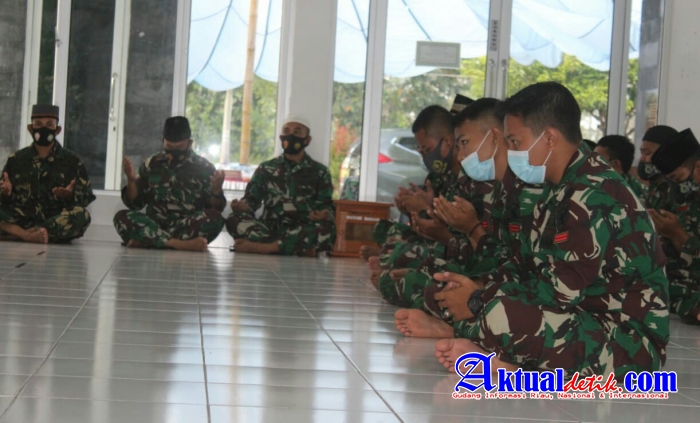 Korem 045/Gaya Gelar Doa Bersama untuk Awak KRI Nanggala 402
