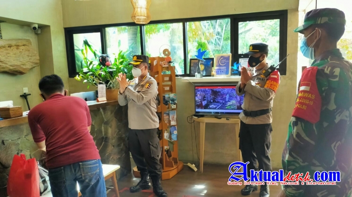 Tim Asistensi Korbinmas Baharkam Polri Kunjungi Pos PPKM Kelurahan Ubud