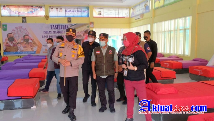 Tinjau Isoter Asrama Haji, Kapolda Riau : Tetap Semangat Ini Tugas Yang Mulia