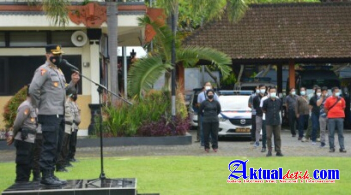 Kabag Ops Polres Tabanan Pimpin Apel Pengamanan Penetapan Paslon Bupati dan Wakil Bupati