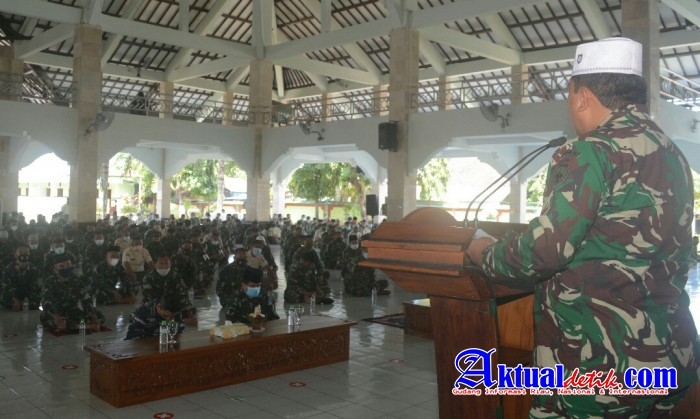 Maknai Isra Miraj Sebagai Landasan Moral Prajurit dan PNS Kodam IX/Udayana Yang Bermental Tangguh