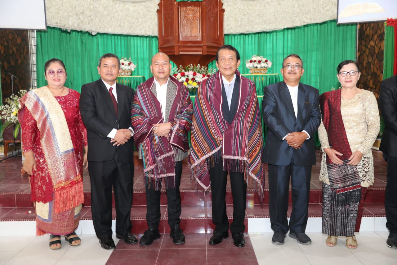 Bupati Taput Hadiri Pesta Pembangunan GKPI Tarutung Kota